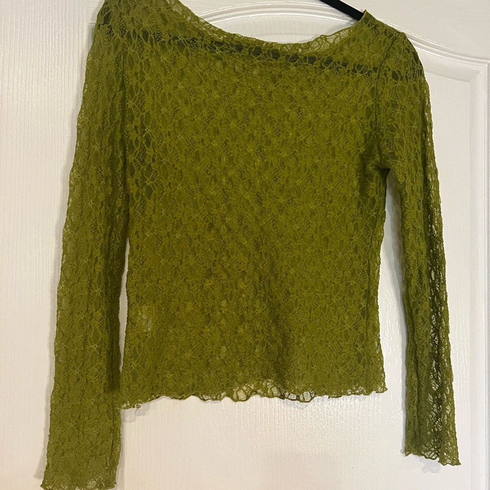 Green Lace Long Sleeve Top